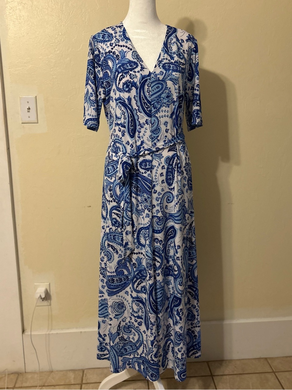 MSK White and Blue Paisley V-Neck Maxi Dress, woman’s